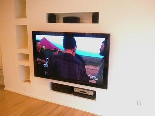 wall mounted tv